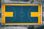 C罗梅开二度助球队逆转取胜 传奇之夜再创历史